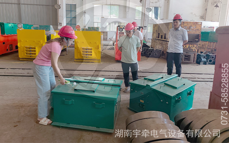 客戶來(lái)訪 5.jpg