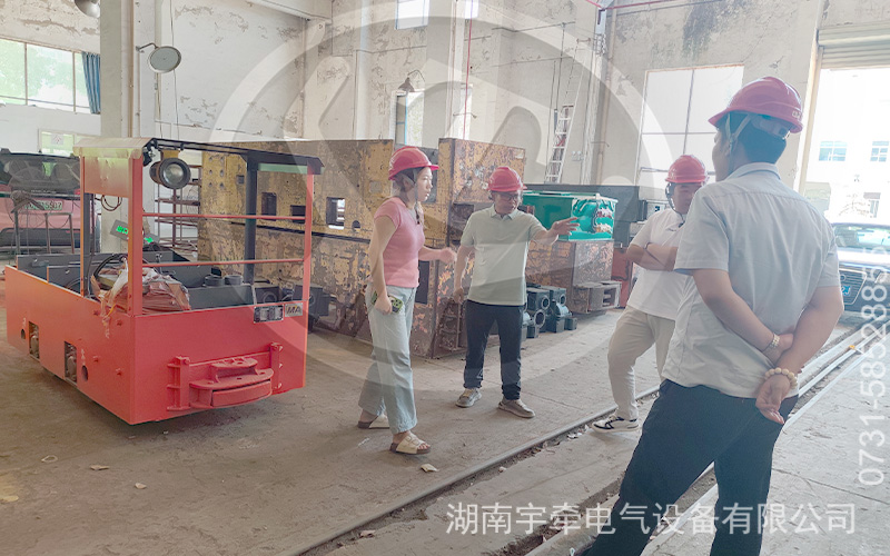 客戶來(lái)訪 4.jpg